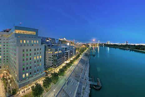 Location of RIVERBANK Restaurant Bratislava